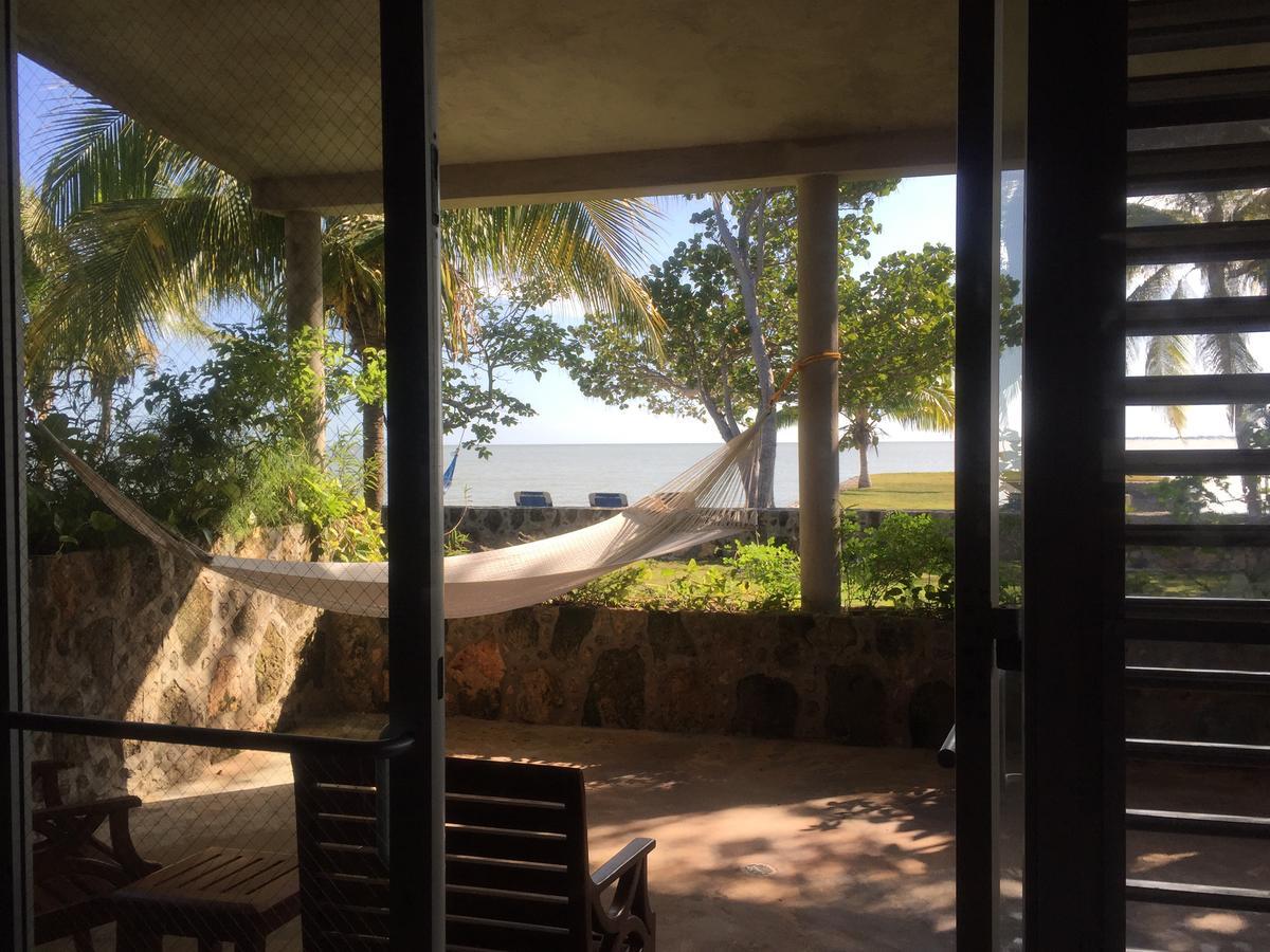 קורוזאל Almond Tree Hotel Resort מראה חיצוני תמונה