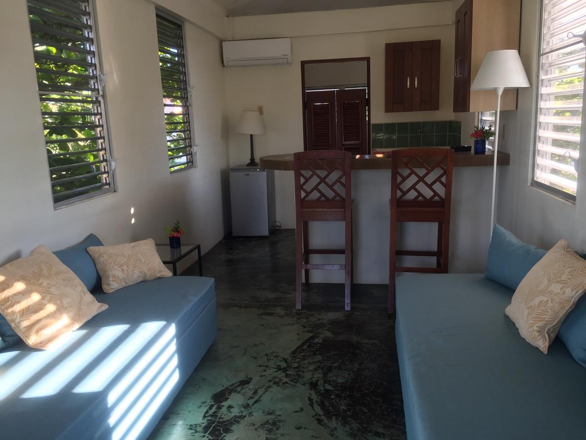 קורוזאל Almond Tree Hotel Resort מראה חיצוני תמונה