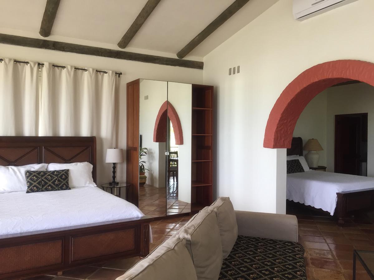 קורוזאל Almond Tree Hotel Resort מראה חיצוני תמונה