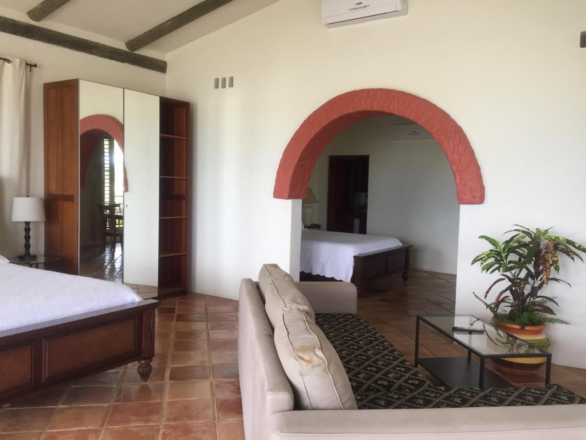 קורוזאל Almond Tree Hotel Resort מראה חיצוני תמונה